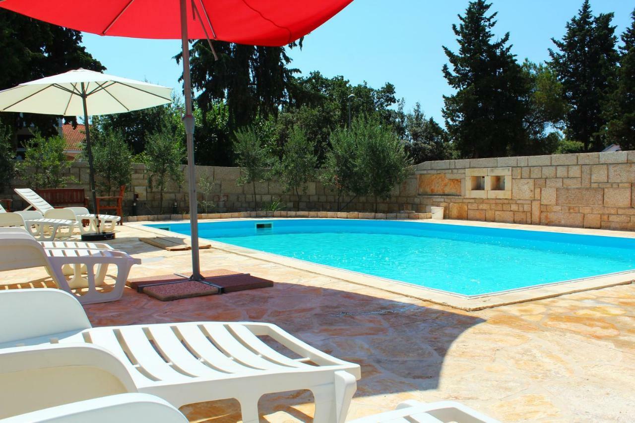 Villa Daria باكوشتاني المظهر الخارجي الصورة