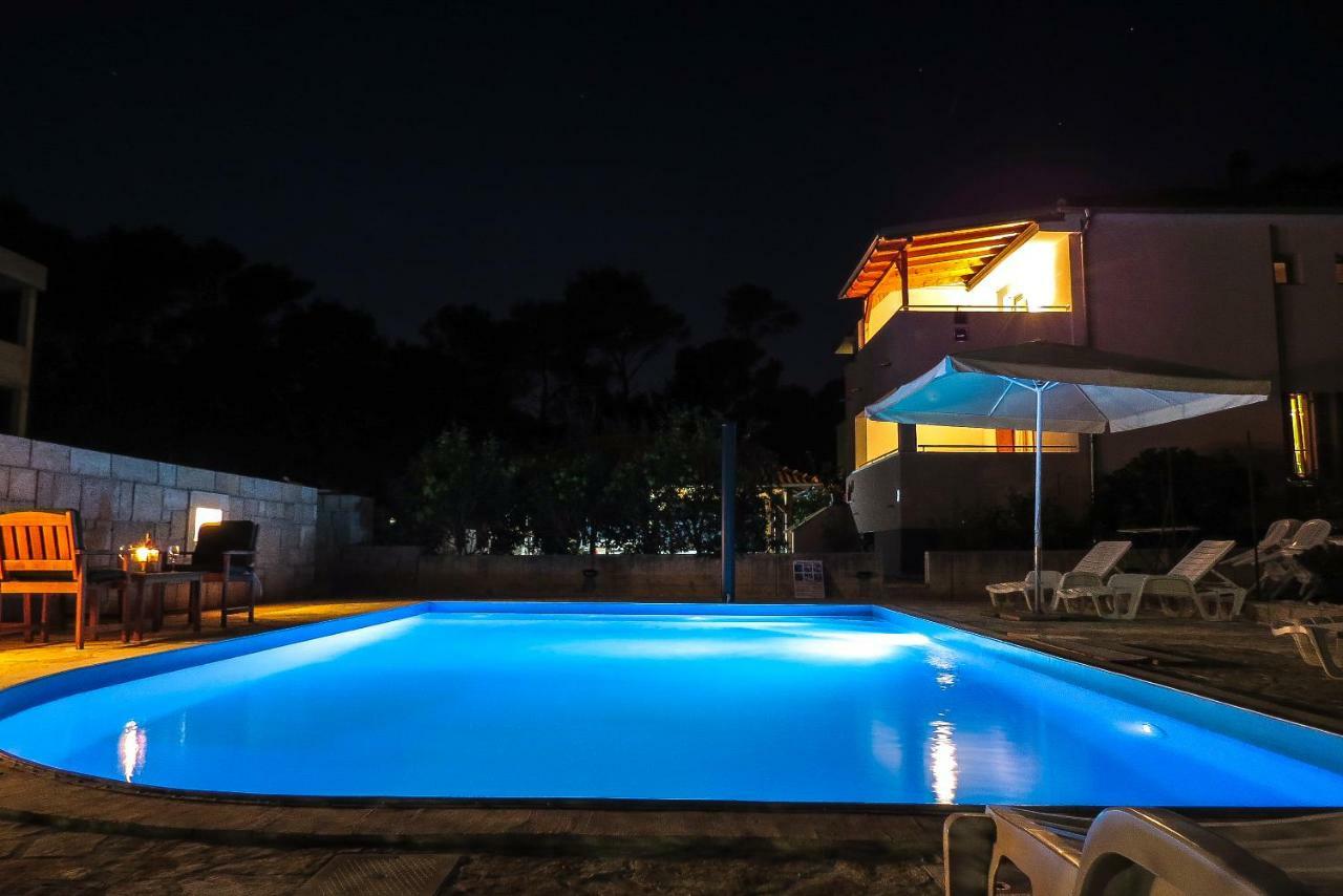 Villa Daria باكوشتاني المظهر الخارجي الصورة