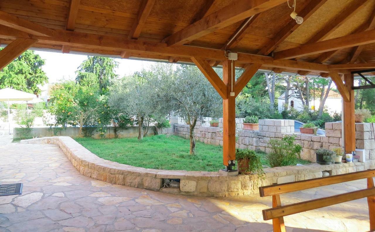 Villa Daria باكوشتاني المظهر الخارجي الصورة
