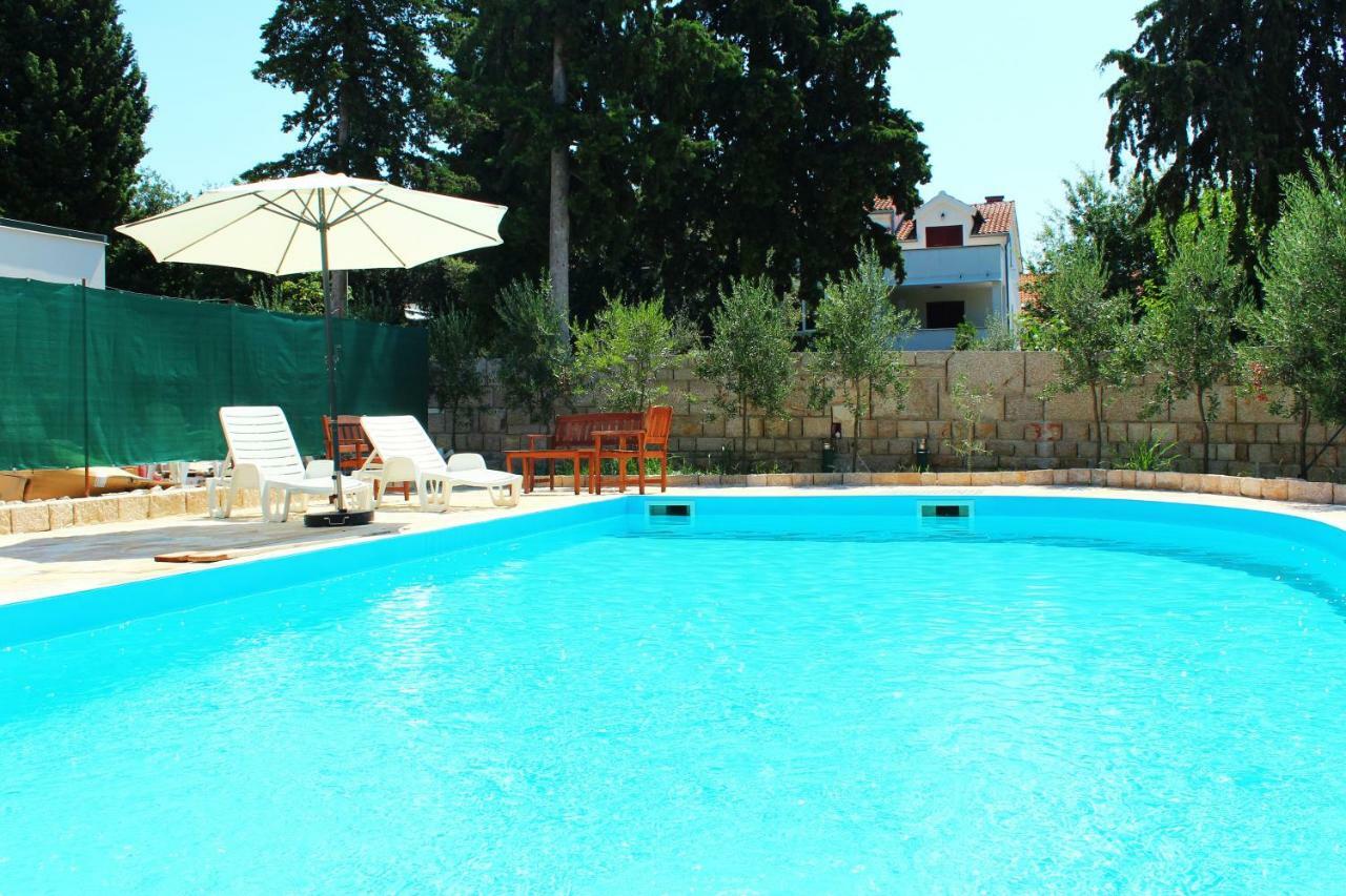 Villa Daria باكوشتاني المظهر الخارجي الصورة